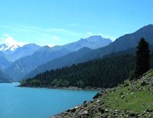 xinjiang-heavenly-lake